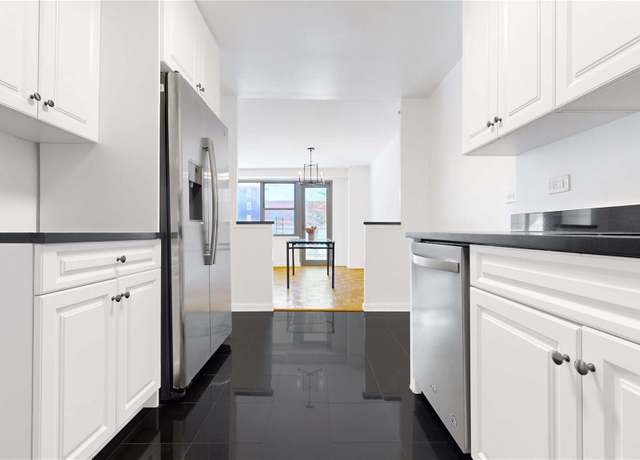 Property at 2500 Johnson Ave Unit 4L, Bronx, NY 10463, 2 beds, 2 baths