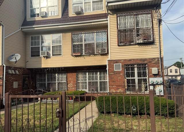 Property at 108-25 160th St Unit 24A, Jamaica, NY 11433, 2 beds, 1 bath