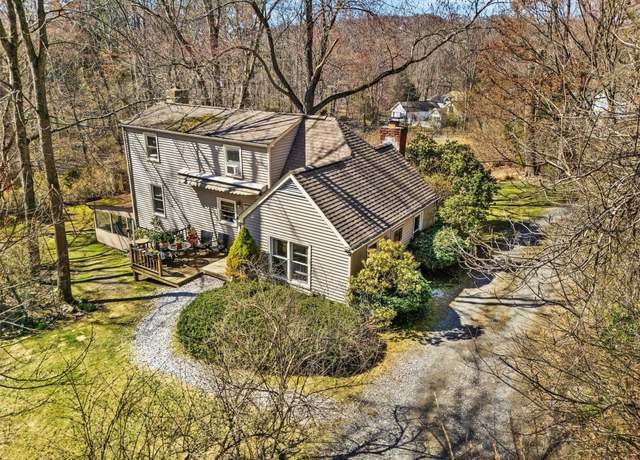 Property at 65 Hickory Ln, Bedford, NY 10506, 3 beds, 2 baths