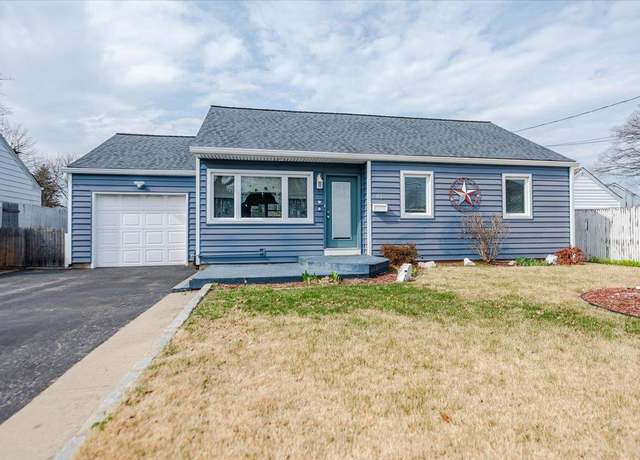 Property at 85 Abbington Ct, Copiague, NY 11726, 2 beds, 2 baths