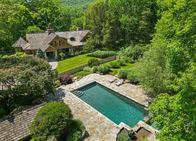 Property at 54 Old Stone Hill Rd, Pound Ridge, NY 10576, 4 beds, 5 baths