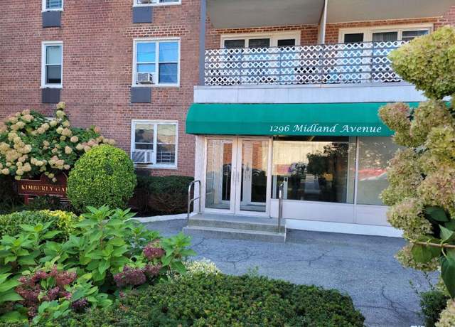 Property at 1296 Midland Ave Unit B1, Yonkers, NY 10704, 1 bath