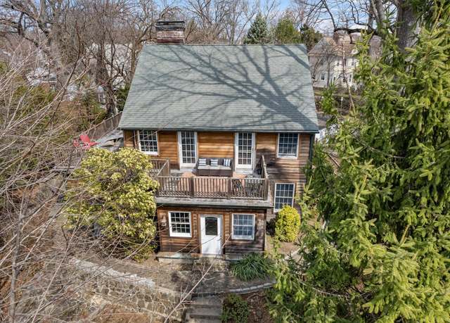 Property at 32 Merriam Pl, Bronxville, NY 10708, 4 beds, 2.5 baths