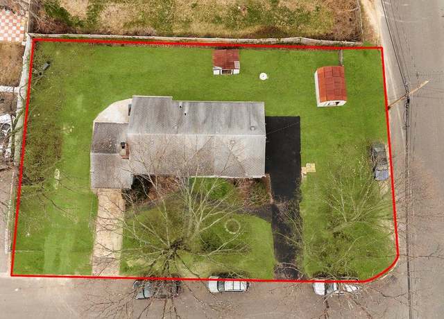 Property at 121 Arlington Ave, Wyandanch, NY 11798, 3 beds, 2 baths