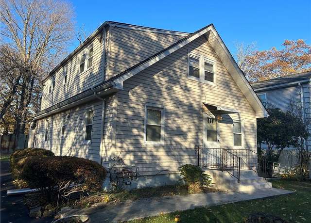 Property at 40 Noyes Ave, Spring Valley, NY 10977, 7 beds, 2 baths