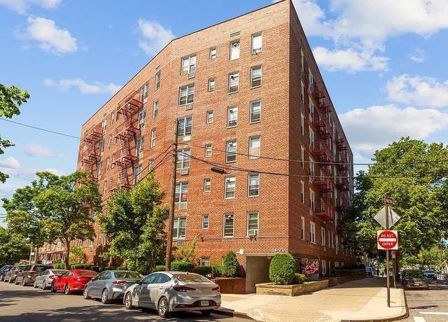 Property at 84-20 51st Ave Unit 2E, Elmhurst, NY 11373, 1 bath