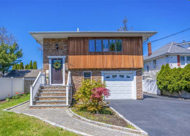 Property at 30 Devine Ave, Syosset, NY 11791, 4 beds, 3 baths