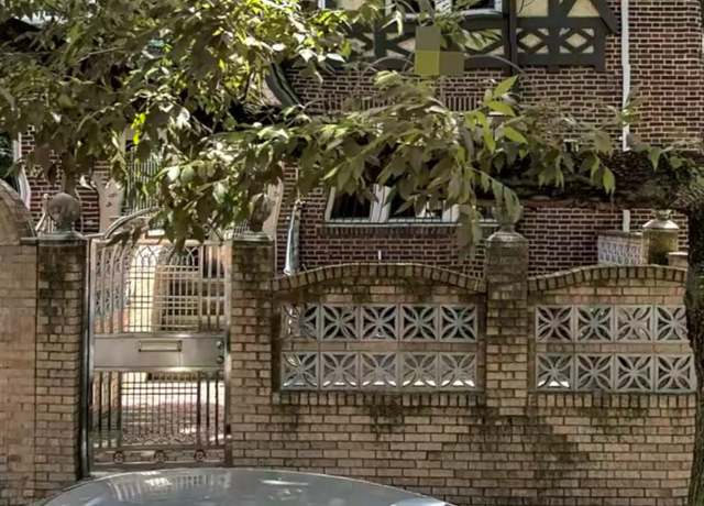 Property at 66-54 Booth St, Rego Park, NY 11374, 3 beds, 1 bath