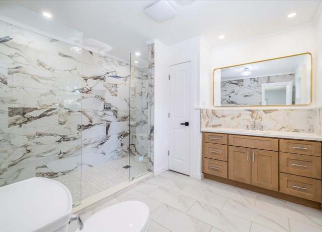 Property at 186 Prince Ave, Freeport, NY 11520, 4 beds, 2.5 baths