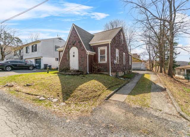 Property at 60 W Jeanibo Rd, Monroe, NY 10950, 3 beds, 1 bath