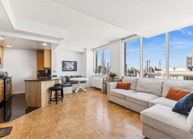 Property at 4-74 48th Ave Ph 4D, Long Island City, NY 11109, 1 bed, 1 bath