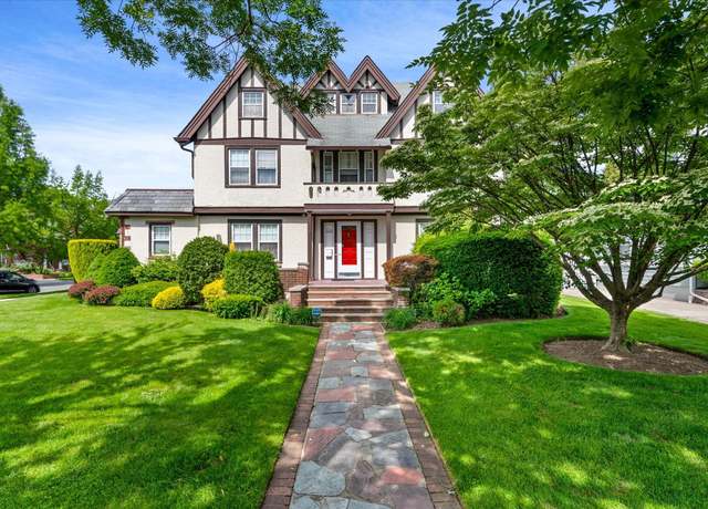 Property at 33-82 159 St, Flushing, NY 11358, 6 beds, 3.5 baths