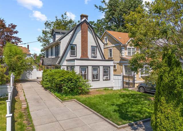 Property at 47-18 163 St, Flushing, NY 11358, 4 beds, 1.5 baths