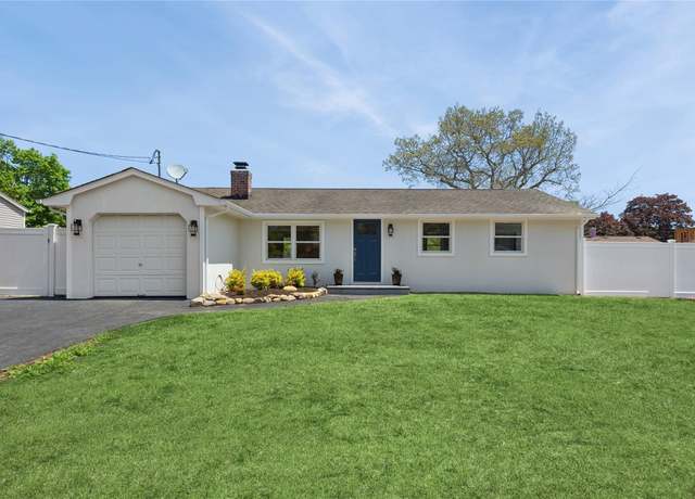 Property at 59 Smithtown Polk Blvd, Centereach, NY 11720, 3 beds, 2 baths