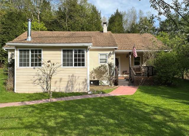 Property at 22 Cooley Rd, Parksville, NY 12768, 2 beds, 1.5 baths