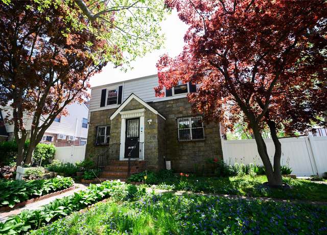Property at 178-06 69 Ave, Fresh Meadows, NY 11365, 7 beds, 4.5 baths