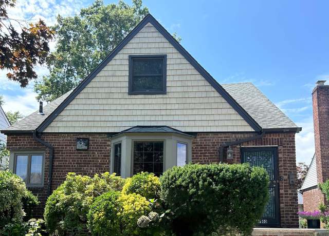 Property at 6740 182nd St, Fresh Meadows, NY 11365, 3 beds, 2 baths