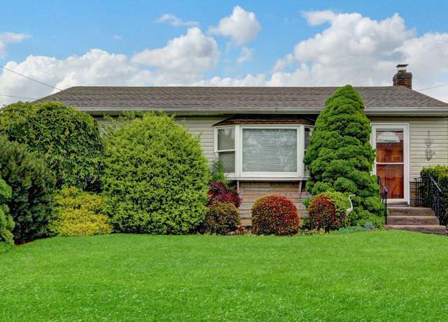 Property at 207 N 3rd St, Bethpage, NY 11714, 3 beds, 1.5 baths