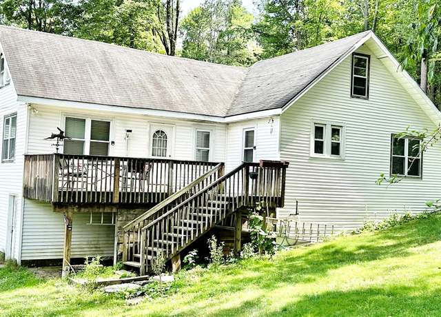 Property at 14 Upper Ferndale Rd, Liberty, NY 12754, 4 beds, 1.5 baths