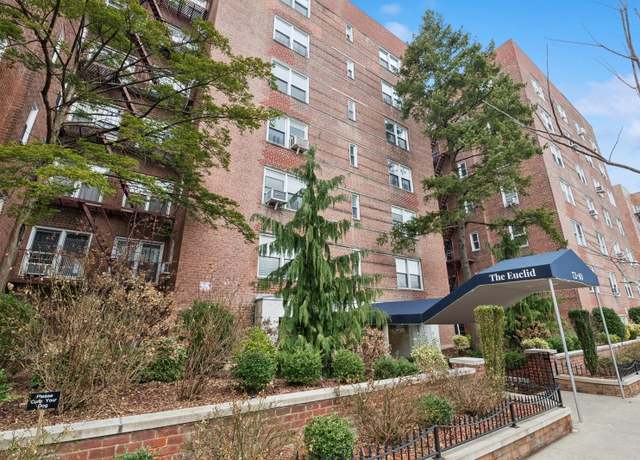 Property at 72-10 112th St Unit 4B, Forest Hills, NY 11375, 2 beds, 1 bath
