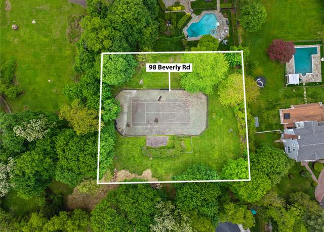 Property at 98 Beverly Rd, New Rochelle, NY 10804