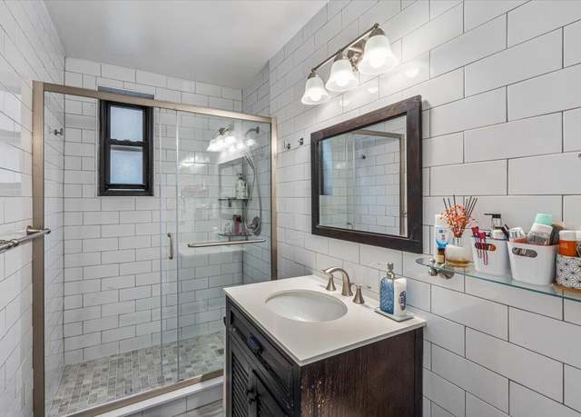 Property at 32-42 89th St Unit C206, East Elmhurst, NY 11369, 1 bed, 1 bath