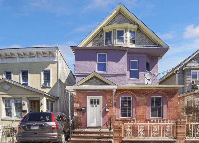 Property at 10115 117th St, Richmond Hill S., NY 11419, 6 beds, 3 baths