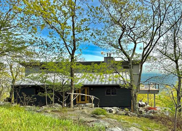 Property at 299 California Quarry Rd, Woodstock, NY 12498, 4 beds, 2.5 baths
