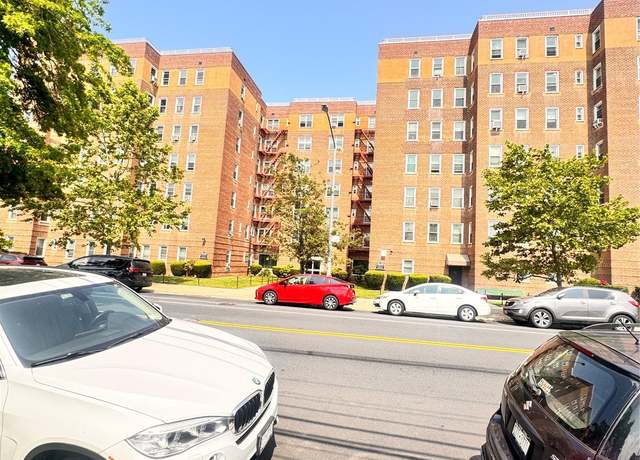 Property at 30-11 Parsons Blvd Unit 3P, Flushing, NY 11354, 2 beds, 1 bath