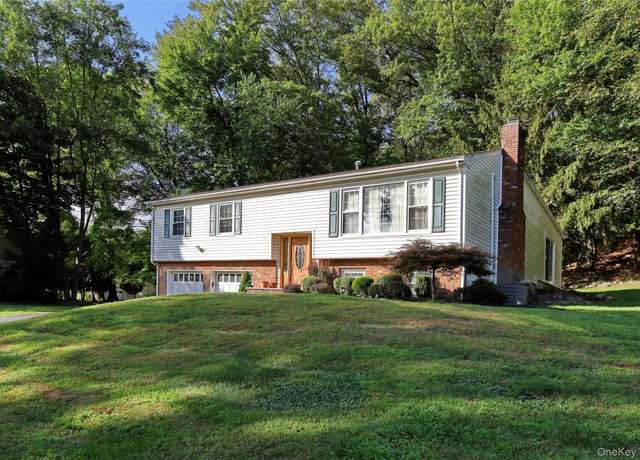 Property at 47 Verdin Dr, New City, NY 10956, 4 beds, 2.5 baths