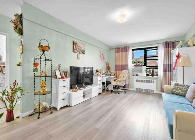 Property at 26-19 141th St Unit 5A, Flushing, NY 11354, 1 bed, 1 bath