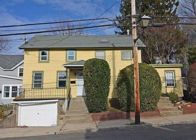 Property at 29 2nd Ave, Port Washington, NY 11050, 4 beds, 3 baths