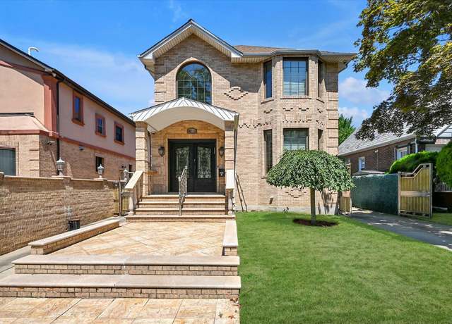 Property at 147-11 Jewel Ave, Kew Garden Hills, NY 11367, 3 beds, 3 baths