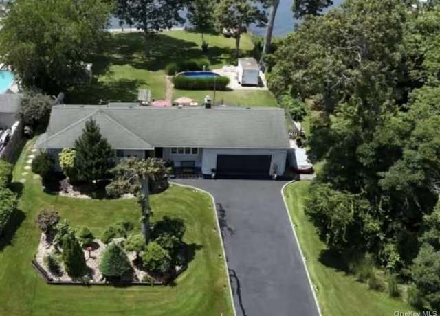 Property at 132 Crystal Beach Blvd, Moriches, NY 11955, 3 beds, 2 baths