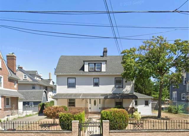 Property at 11-52 Neilson St, Far Rockaway, NY 11691, 9 beds, 7.5 baths