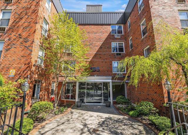 Property at 185 S Middle Neck Rd Unit 3F, Great Neck, NY 11021, 2 beds, 2 baths