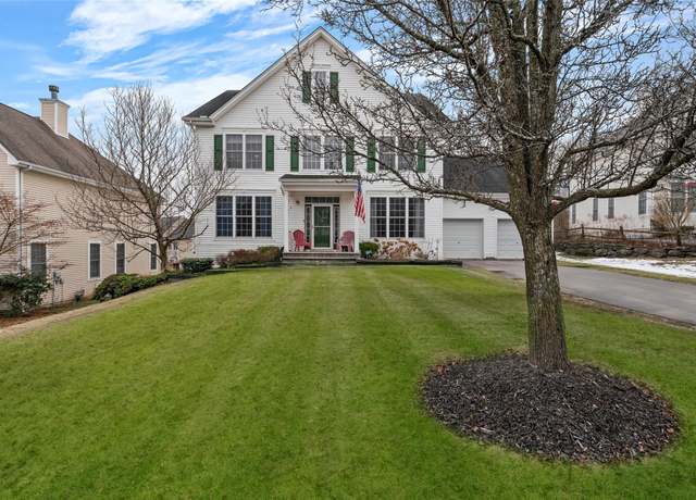 Property at 3 Ainsley Ct, Highland Mills, NY 10930, 4 beds, 2.5 baths