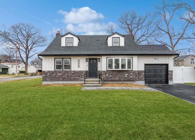 Property at 506 Hopatcong Ave, West Hempstead, NY 11552, 4 beds, 2 baths