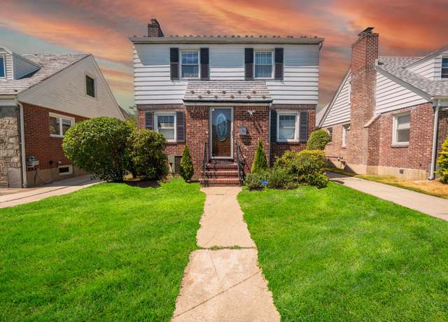 Property at 75-22 186th St, Fresh Meadows, NY 11366, 4 beds, 1.5 baths