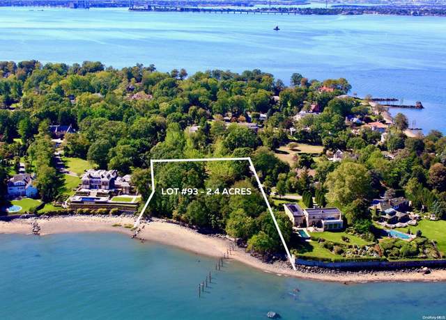 Property at 91 Gatsby Ln, Great Neck, NY 11024