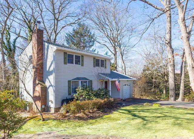 Property at 10 Dogwood Ln, Miller Place, NY 11764, 3 beds, 2.5 baths
