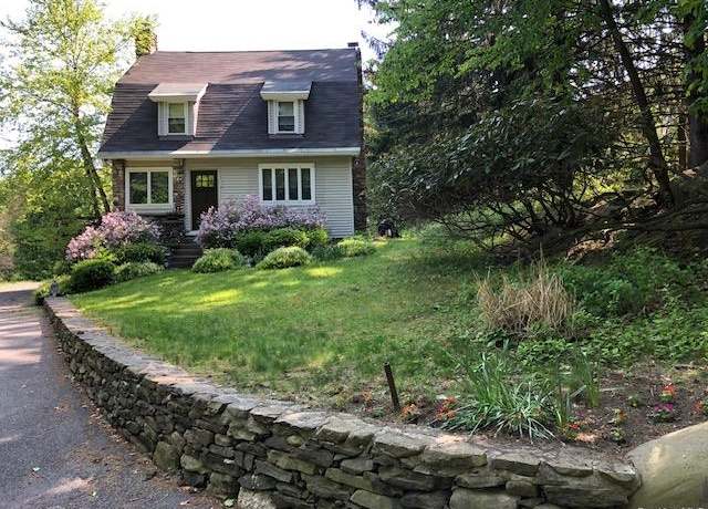 Property at 47 Mine Hill Rd, Cornwall, NY 12518, 3 beds, 1.5 baths