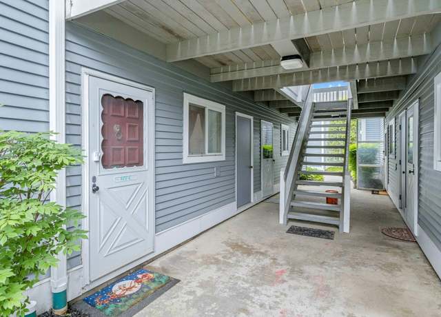 Property at 800 Commons Way Unit C, Fishkill, NY 12524, 2 beds, 2 baths