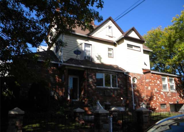 Property at 42-80 149th St, Flushing, NY 11355, 5 beds, 3.5 baths