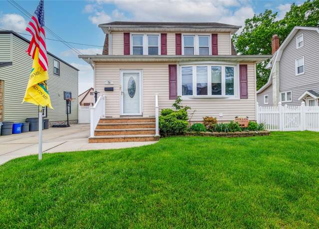 Property at 76 E Argyle St, Valley Stream, NY 11580, 5 beds, 2 baths