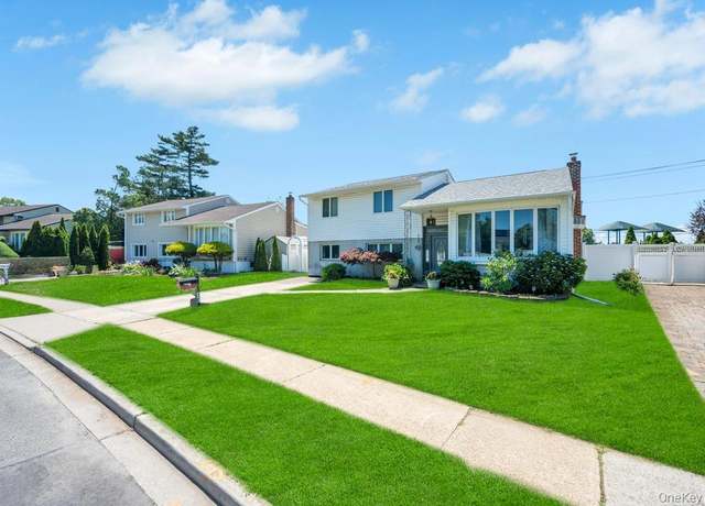 Property at 2482 Cadillac Dr, East Meadow, NY 11554, 3 beds, 2 baths