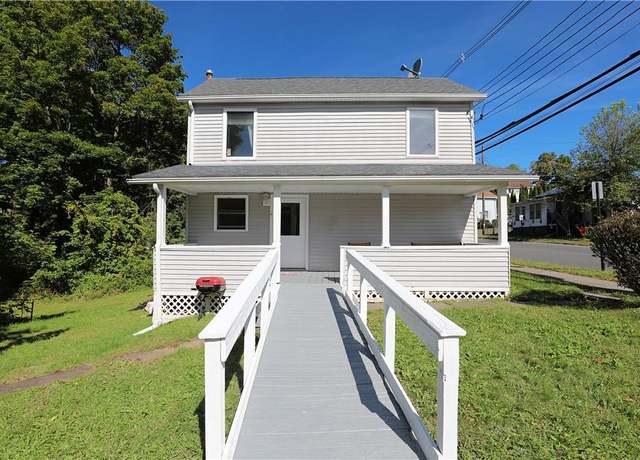 Property at 110 W Bridge St, Saugerties, NY 12477, 2 beds, 1.5 baths