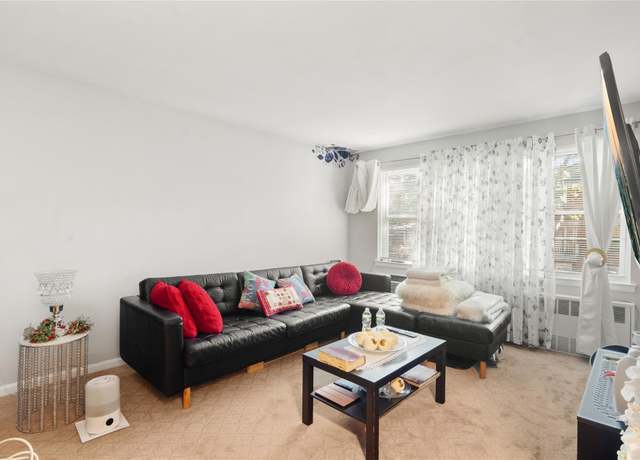Property at 742 E 58th St, Brooklyn, NY 11234, 5 beds, 4 baths