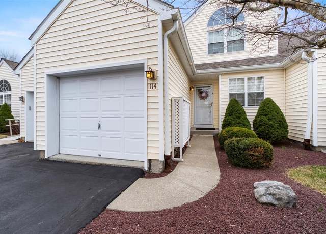 Property at 114 Turnberry Ct, Poughkeepsie, NY 12603, 2 beds, 2.5 baths