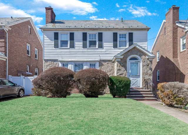 Property at 27-06 154, Flushing, NY 11354, 3 beds, 2.5 baths